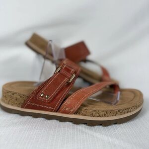 Clarks Brynn Madi Orange Leather Cushion Thong Slip On Sandals Sz 7 Adjustable